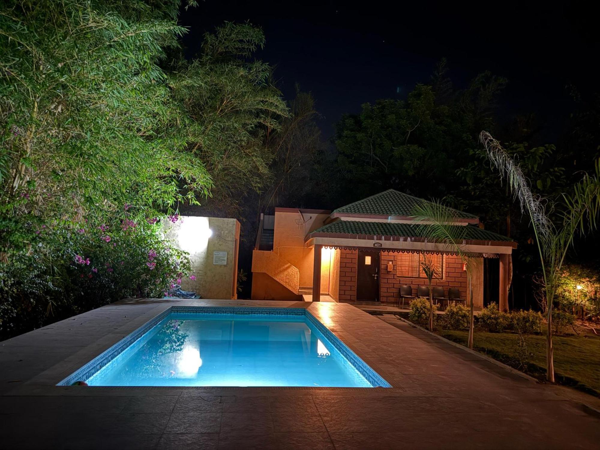 Olive Resort - Sillari Pench Silāri Exterior photo